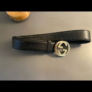 Men’s Gucci belt